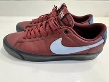 Nike SB Blazer Low Pro GT Size 10.5 Dark Team 2