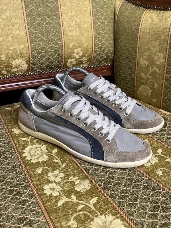 Prada — Prada Tab Low Top EUR 41 — Sneaker — resale