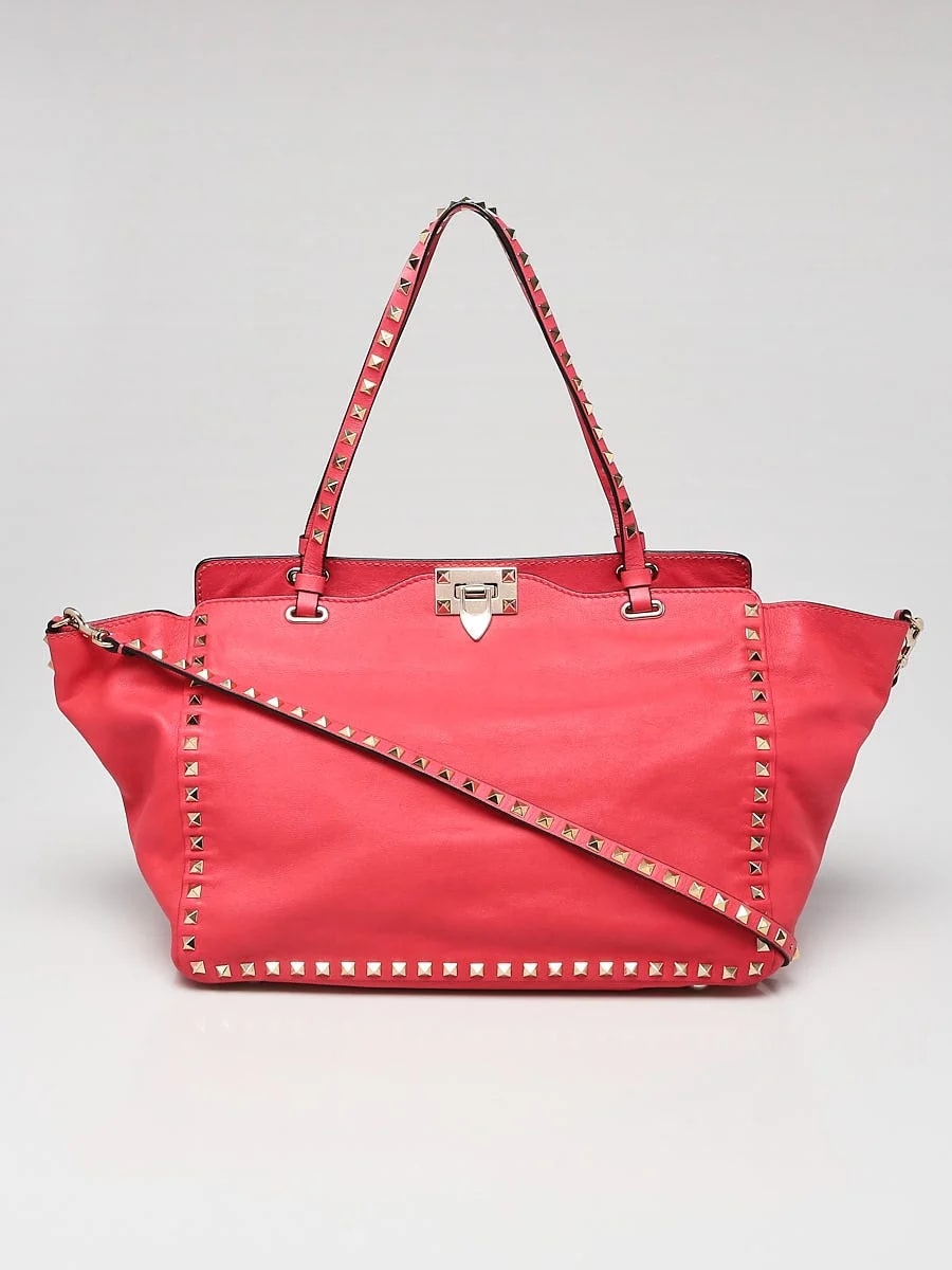 Valentino — Valentino Rockstud Trapeze Medium — Handbag — deal