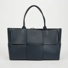 Bottega Veneta Arco Medium 609175 155335787 3