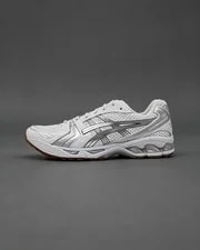 New A.p.c. × Asics Gel-Kayano 14 1203A727-100 Collab Tra 4
