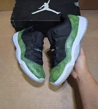 Size 10.5 - Air Jordan 11 Retro Low 2