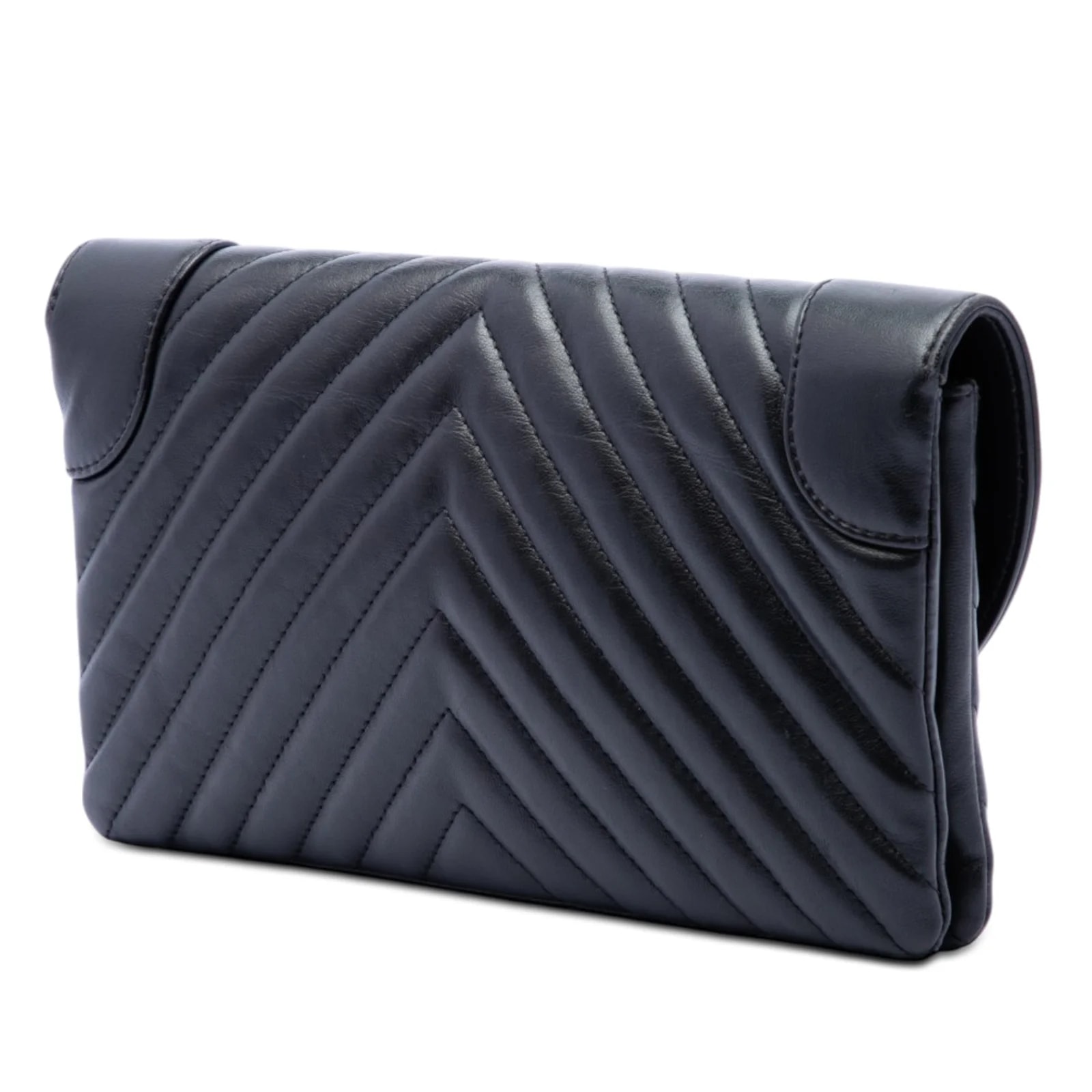 CC Chevron Round Flap 2