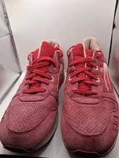 Asics — Asics Gel-Lyte III Strawberries & H64BK Size 11 — Sneaker — resale