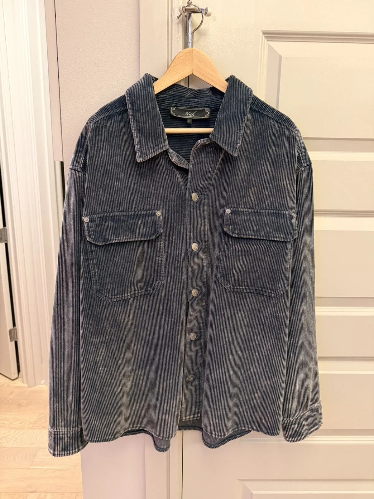 KITH — Kith Button Up — streetwear — resale
