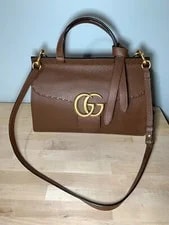 Gucci — Gucci GG Marmont Top Handle Nut — Handbag — resale