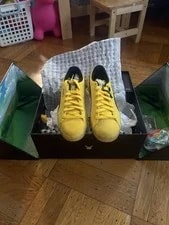 Puma X Pokémon Pikachu 30th Anniversary Size 10.5 NEW Limited Edition 2