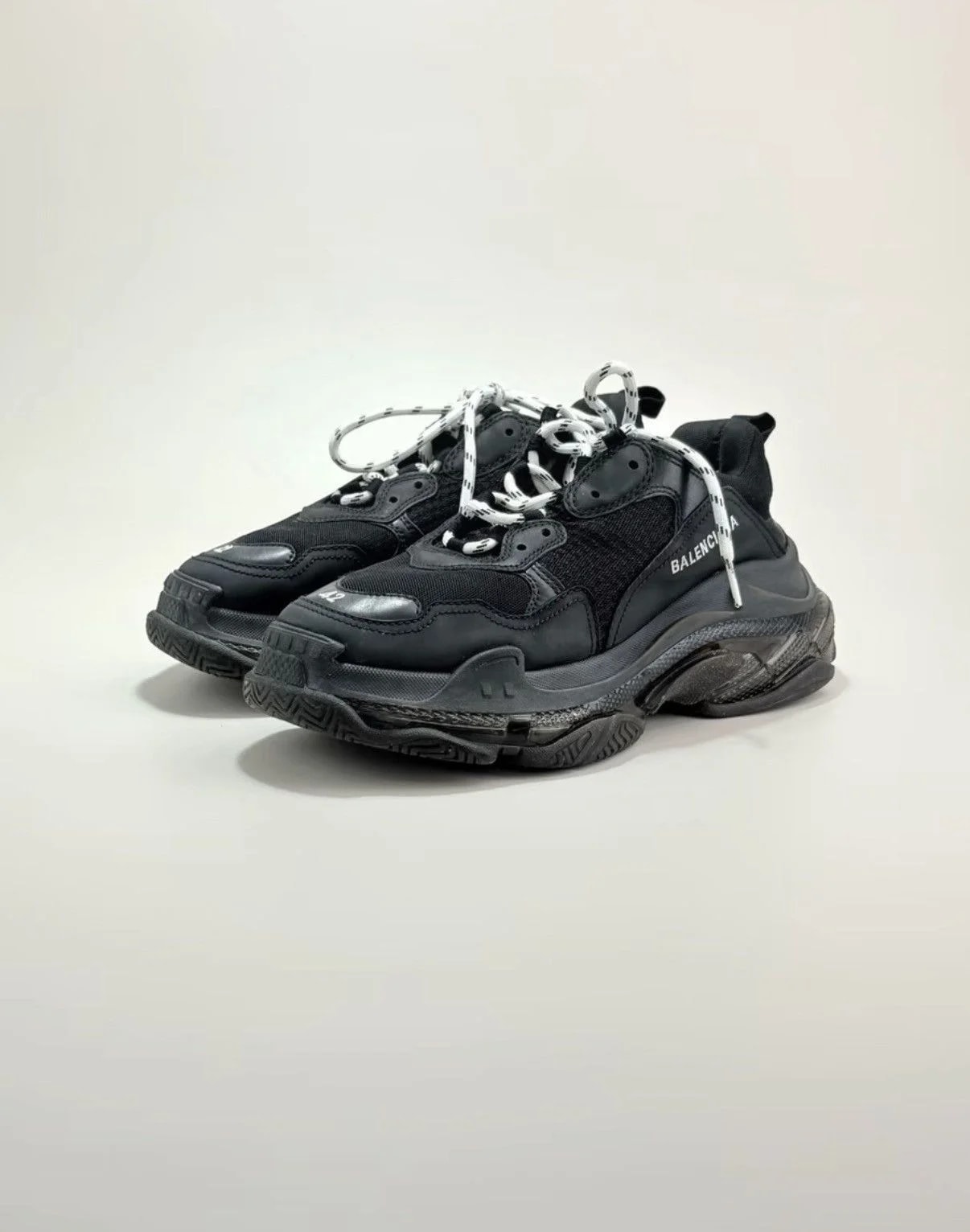 Balenciaga — Balenciaga Triple S Distressed Chunky K1 — Sneaker — resale