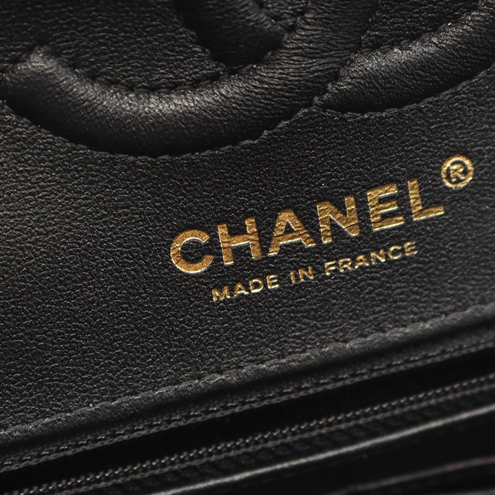 Medium Classic Geometric Double Flap 4