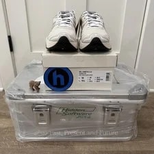 Asics Hidden NY Gel Kinetic 2.0 Limited Special Edition Bundle 2