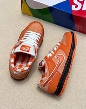 Nike SB — NEW Concepts Nike SB Dunk Low Lobster FD8776-800 US — Sneaker — resale