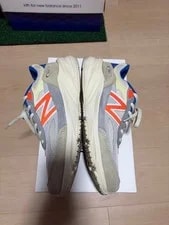 9.0US Kith Newbalance 990V6 Msg 3