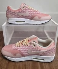 Size 13 - Nike Air Max 1 Strawberry Lemonade 2