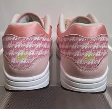 Size 13 - Nike Air Max 1 Strawberry Lemonade 4