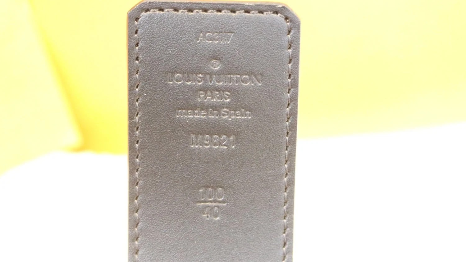 Louis Vuitton Initiales Reversible Belt 4
