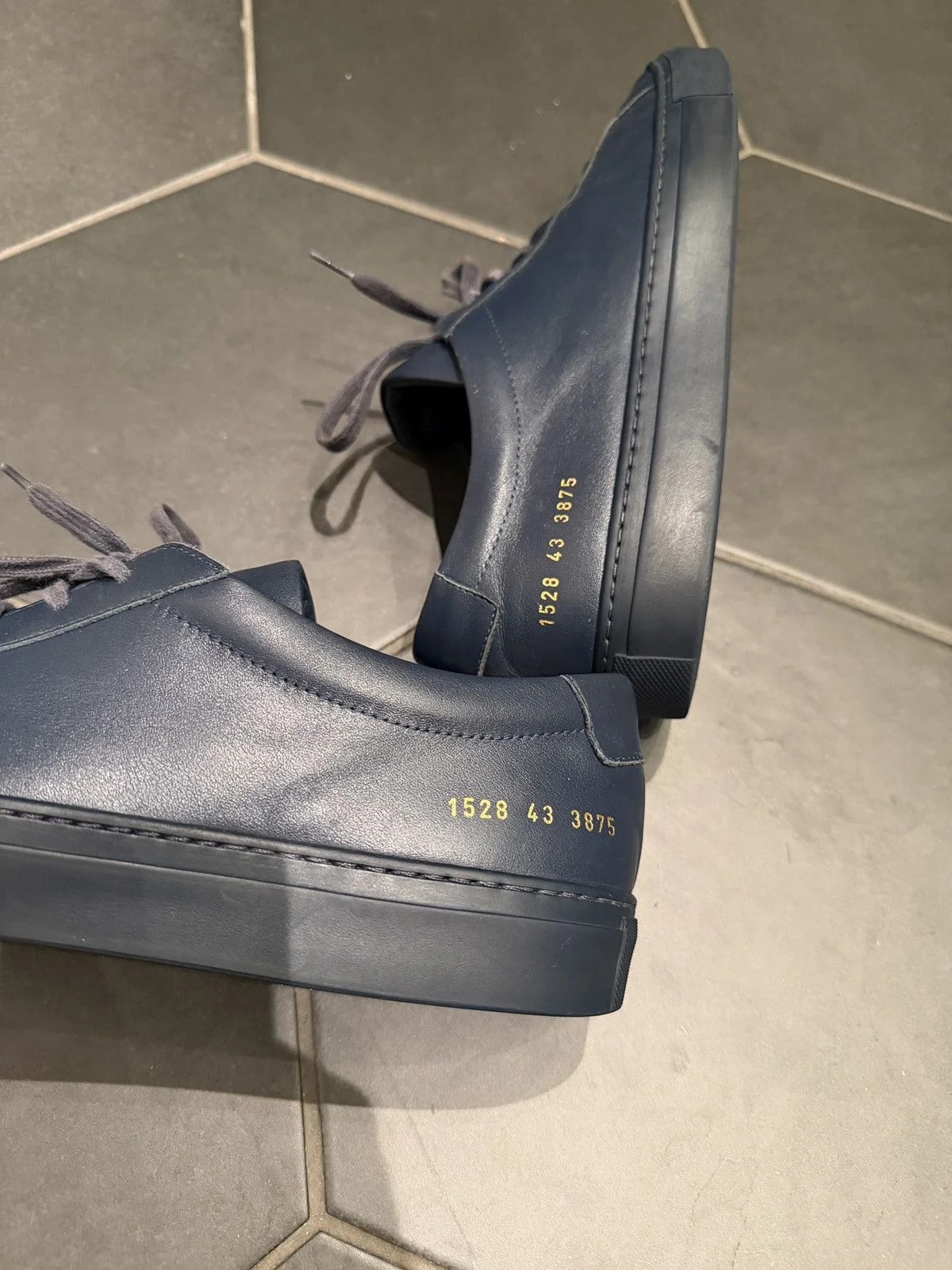 Common Projects — Common Projects Achilles Low Top Sneakers — Sneaker — resale