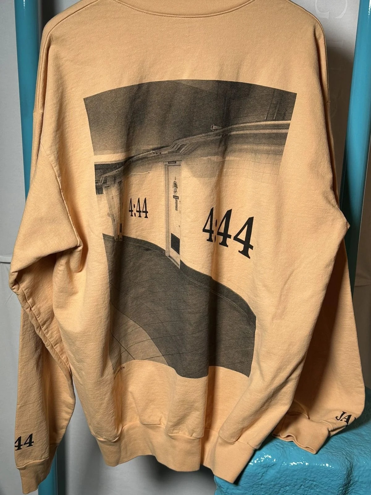 Jay Z 444 Crewneck Sweatshirt — streetwear — resale