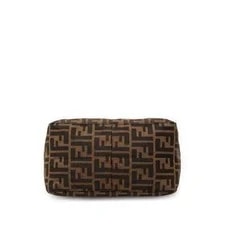 Fendi Mamma Baguette One Hand L 3