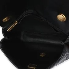 Chanel Pearly Chain Flap 2