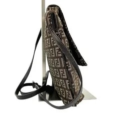 Fendi Buckle Logo Auth 4