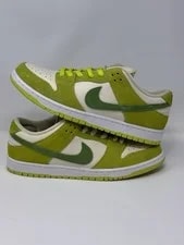 Size 11 -Nike SB Apple 2
