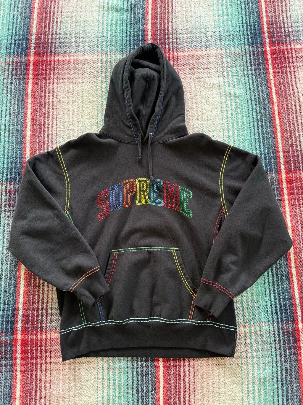 Supreme — Supreme Big Stitch Logo Hoodie L — streetwear — resale