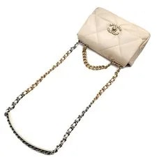 Chanel 19 Flap Small L286332 129048207 4