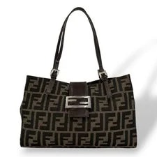 Fendi — Fendi Mama Bucket Mini Auth — Handbag — resale