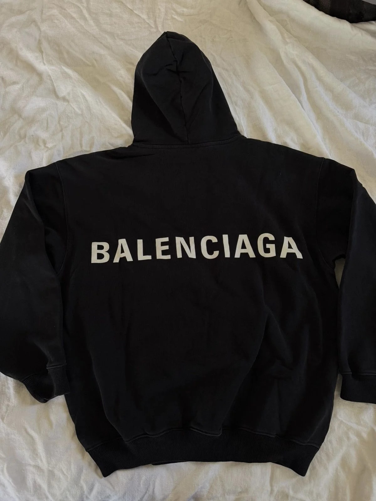 Balenciaga Classic Middle Back Logo Hoodie 3