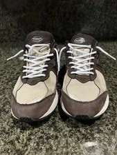 ’s New Balance 2002r Gore-Tex 2
