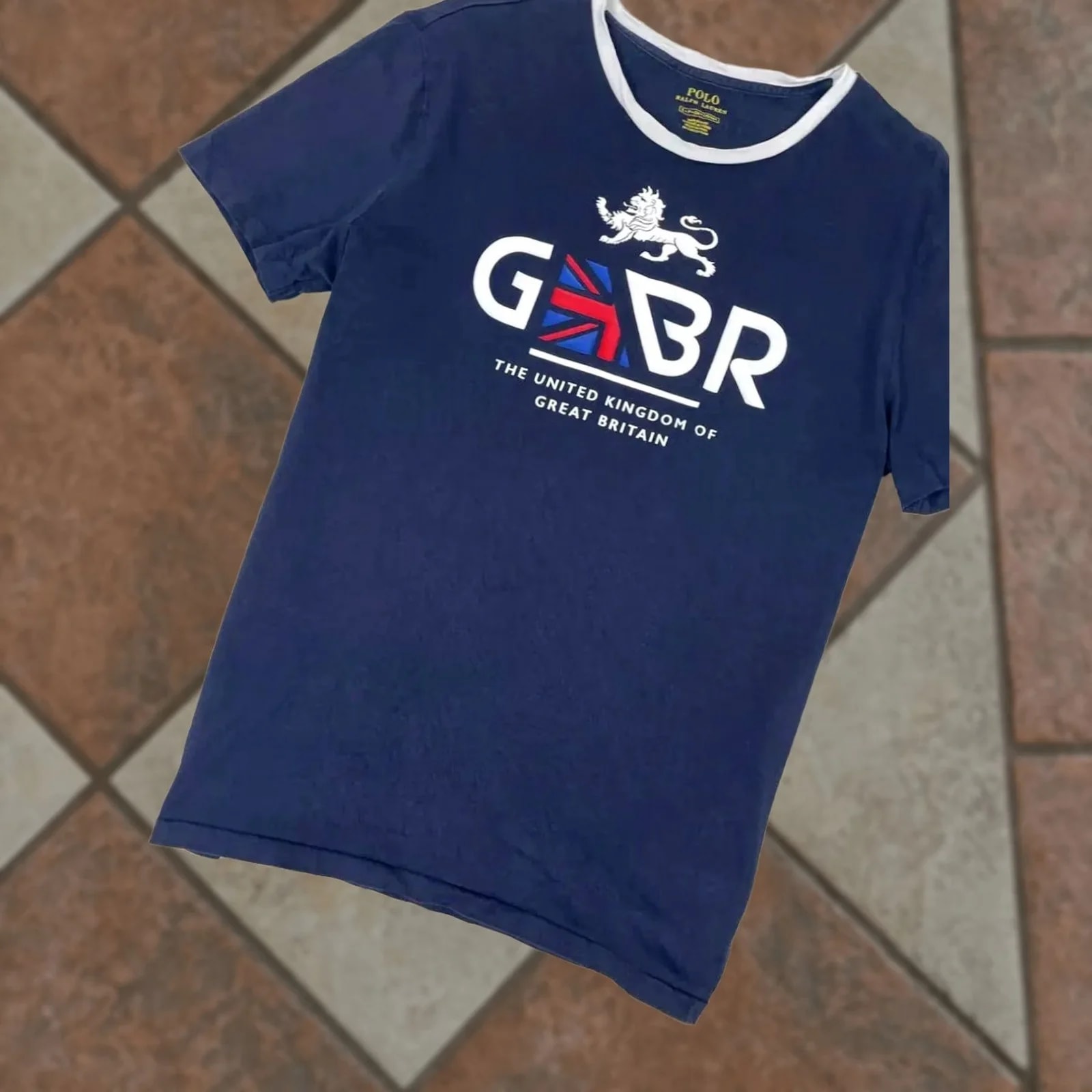 Polo Ralph Lauren — Polo Ralph Lauren GBR Great Britain Logo T Shirt S — streetwear — resale