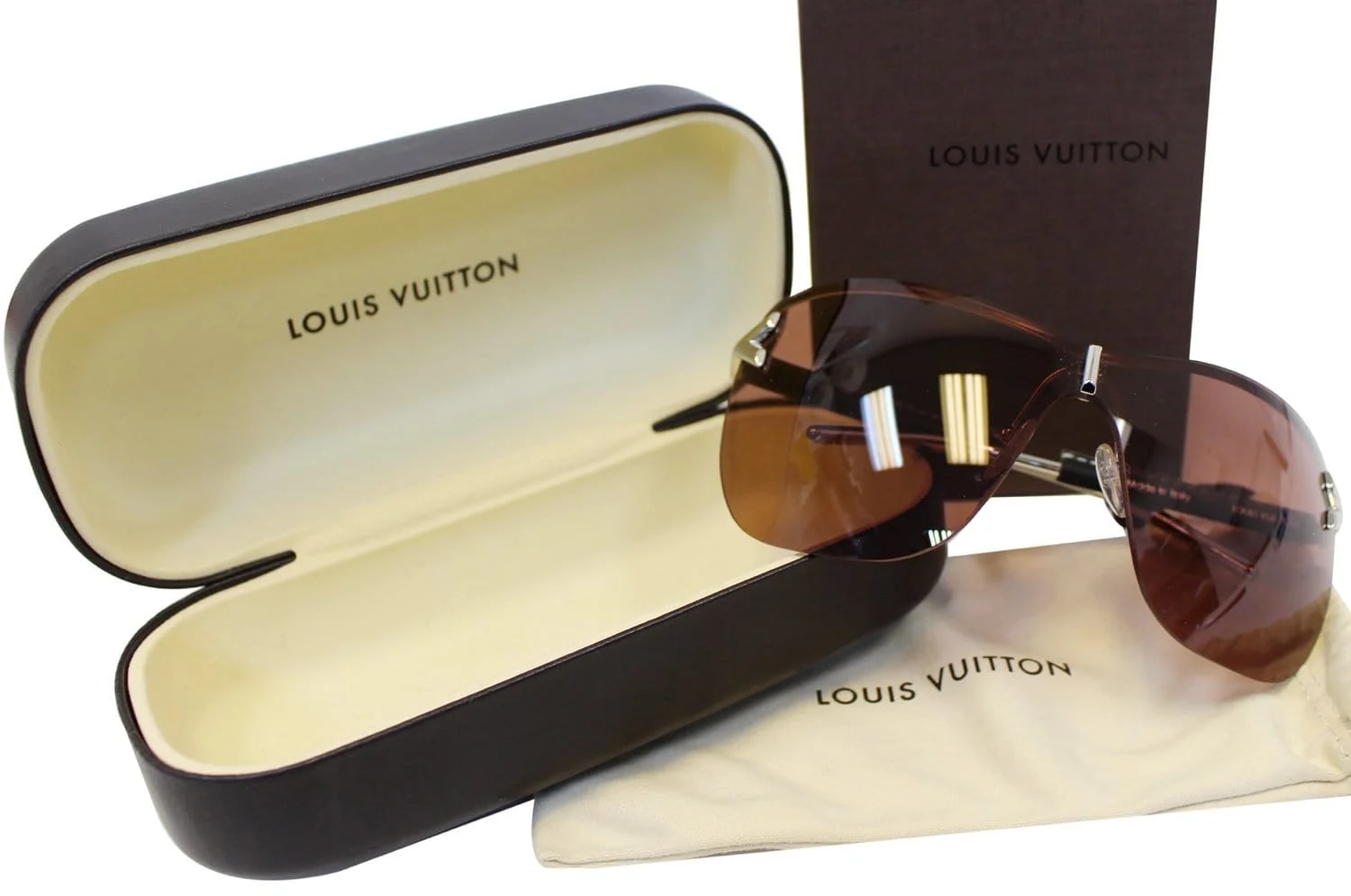 Louis Vuitton — Louis Vuitton V Mask Sunglasses — Accessory — resale