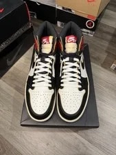 Jordan 1 Retro High OG X Varsity Sport 2