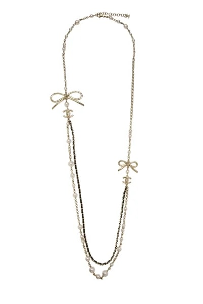 Chanel — Faux- 'CC' Bow — Jewelry — resale