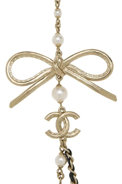 Faux- 'CC' Bow 2