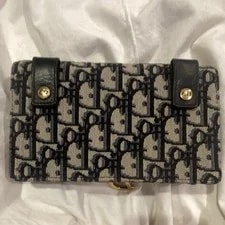 Dior Bum With D Buckle - Includes Strap. 4