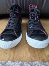 Converse ’s All Star Chuck Taylor Size 11 High Top 3