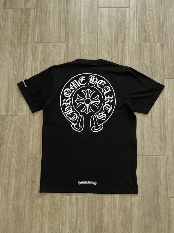 Hearts Horseshoe Tee 2