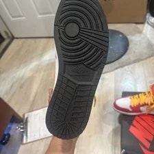 Air Jordan Retro 1 High Top 2