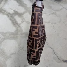 Fendi Baguette Intact 3