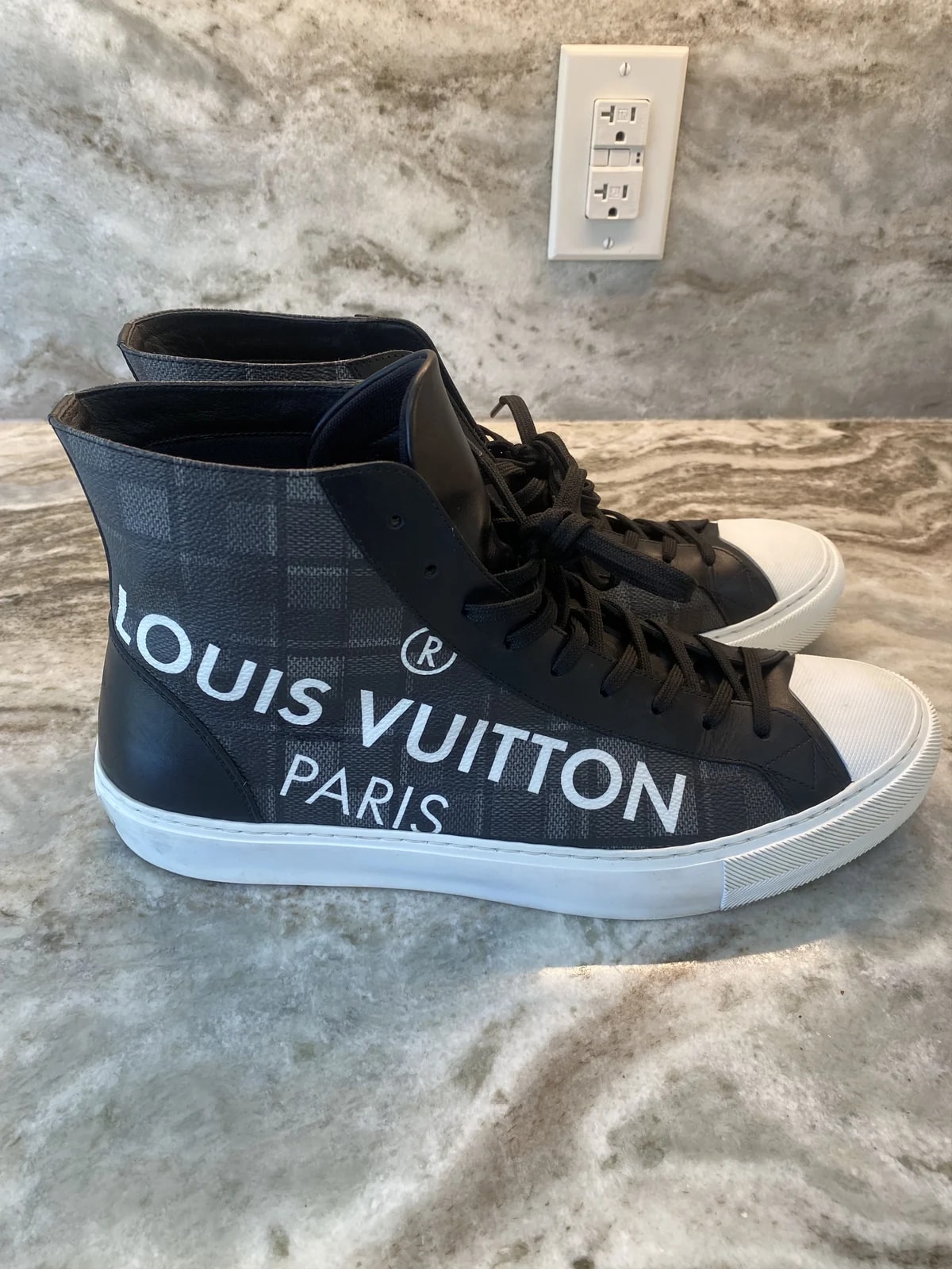 Louis Vuitton Tattoo High-Top Fashion **Worn Once 3