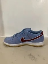 Nike SB Dunk Low PRM ‘Philadelphia Phillies’ 2