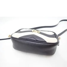 Gucci GG Marmont Mini Camera M448065204 3