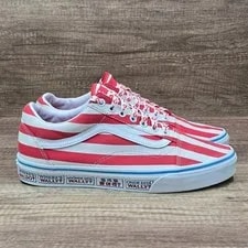 Vans — Vans X Where's Waldo? Old Skool International Stripes 9.5 Shoes — Sneaker — resale