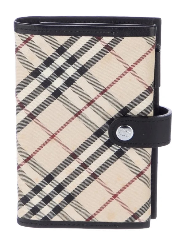 Burberry — Super Agenda Cover — Furniture — resale
