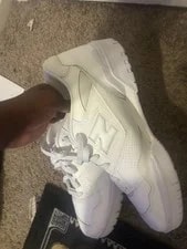 New Balance 550 / Low Top Lace Up Athletic 2