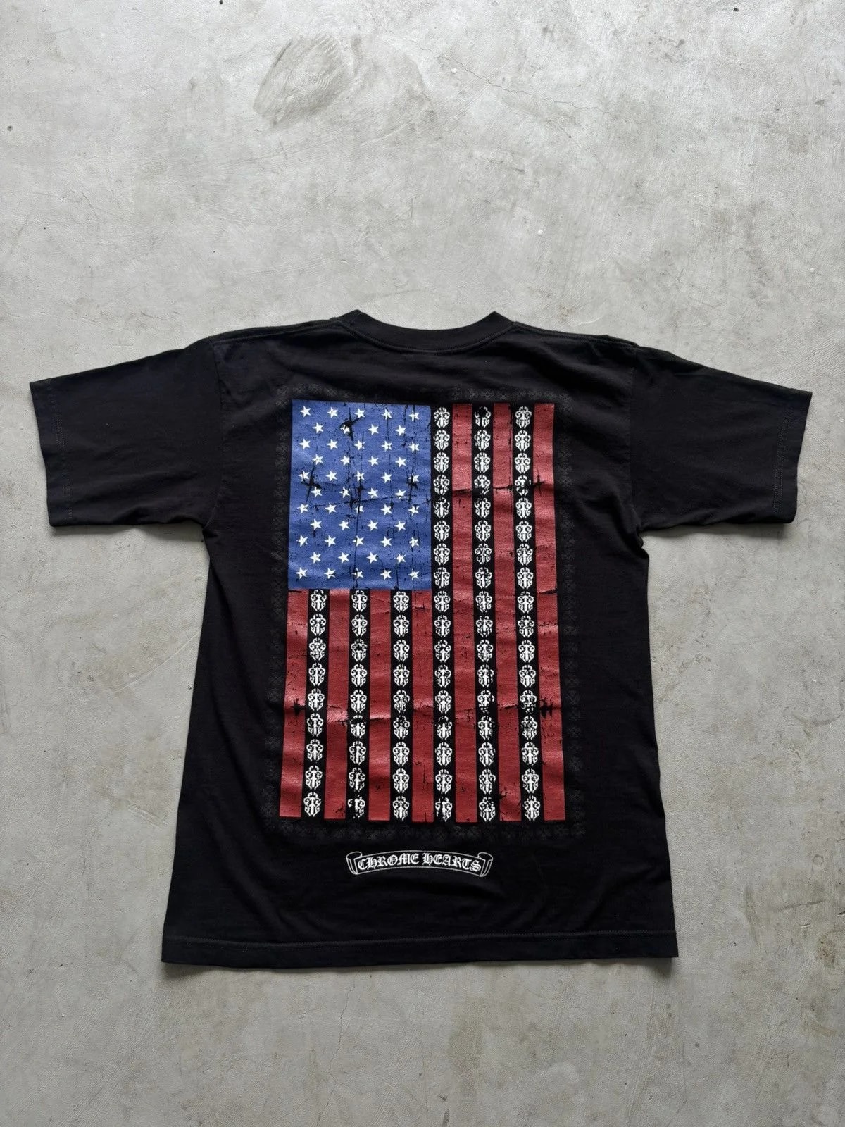 Worn Once‼️ 2010’s American Large Flag Tee — streetwear — resale