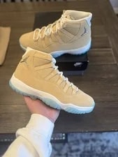 Air Jordan — Size 11 - Air Jordan 11 Retro H-Town — Sneaker — resale
