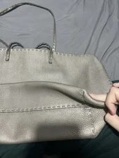 Fendi , Double Handles, Zip Closure, Inner Pockets 3