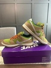 Nike SB Dunk Low Escargot- /Pear Size 7M FQ7587-200 2